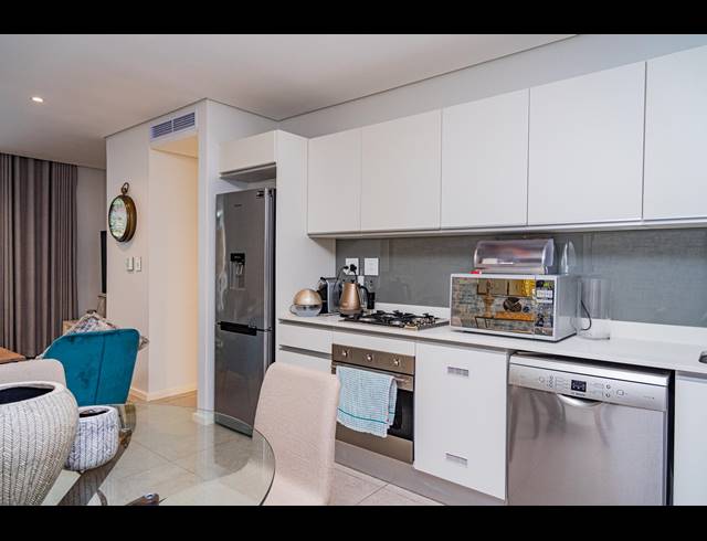 2 BEDROOM APARTMENT FOR SALE IN SIBAYA PRECINCT